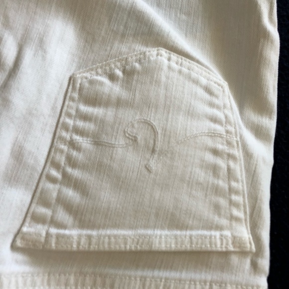 AG the Stevie Slim Straight White Jean - Picture 5 of 7